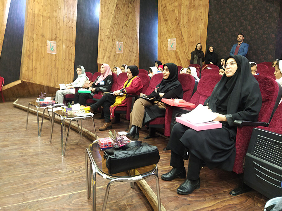 رقابتقصه گویان در مرحله استانی بیست و پنجمین جشنواره بینالمللی قصهگویی استان اردبیل آغاز شد