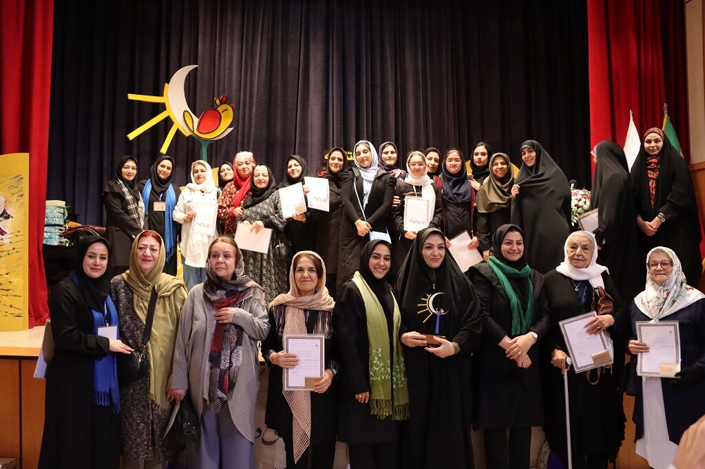 برگزیدگان مرحله استانی جشنواره قصهگویی کانون معرفی شدند