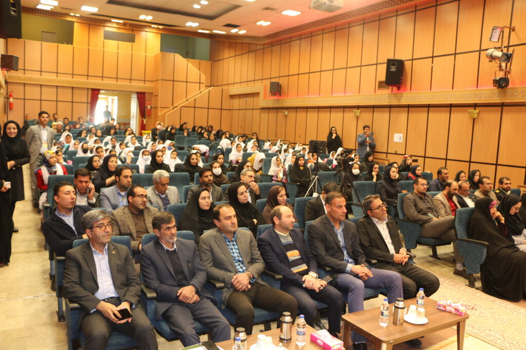 برگزیدگان مرحله استانی جشنواره قصه‌گویی در شهرکرد معرفی شدند