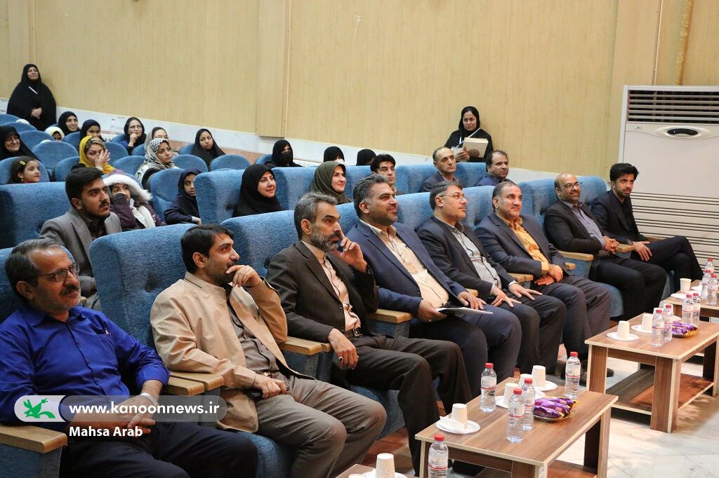 اختتامیه مرحله استانی بیستوپنجمین جشنواره بینالمللی قصهگویی در سیستان و بلوچستان برگزار شد