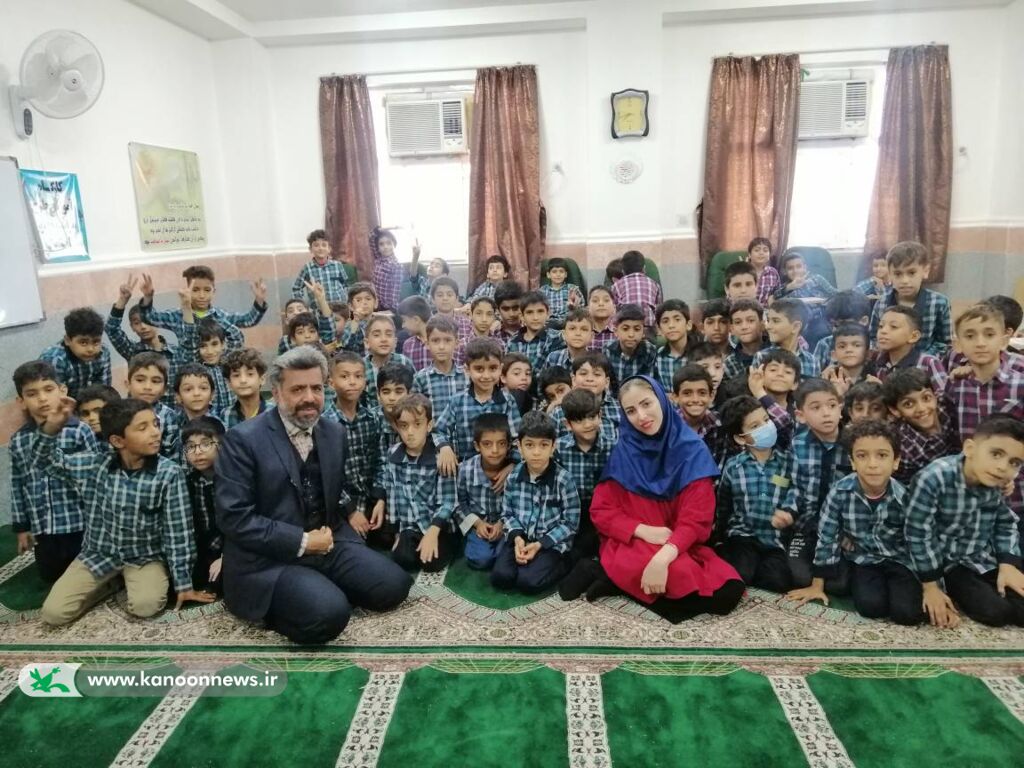 ۲۰۰۰ دانش آموز پای قصه های جشنواره بین المللی قصه گویی