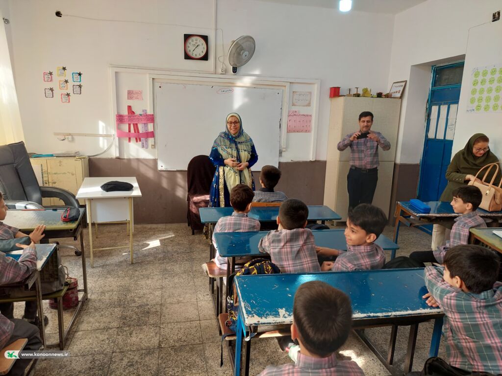 ۲۰۰۰ دانش آموز پای قصه های جشنواره بین المللی قصه گویی