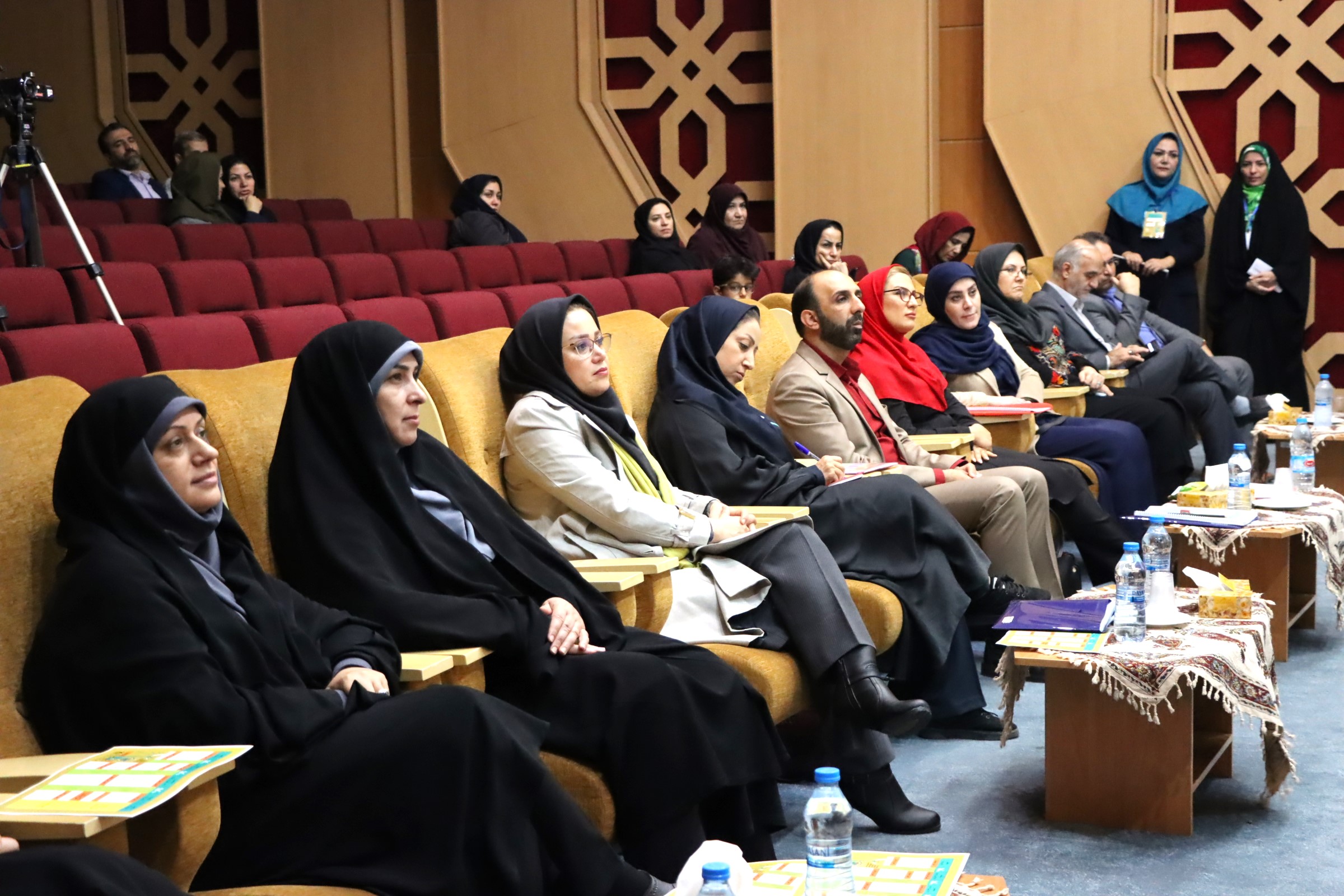 افتتاحیه بیست و پنجمین جشنواره قصه‌گویی کانون استان تهران برگزار شد.