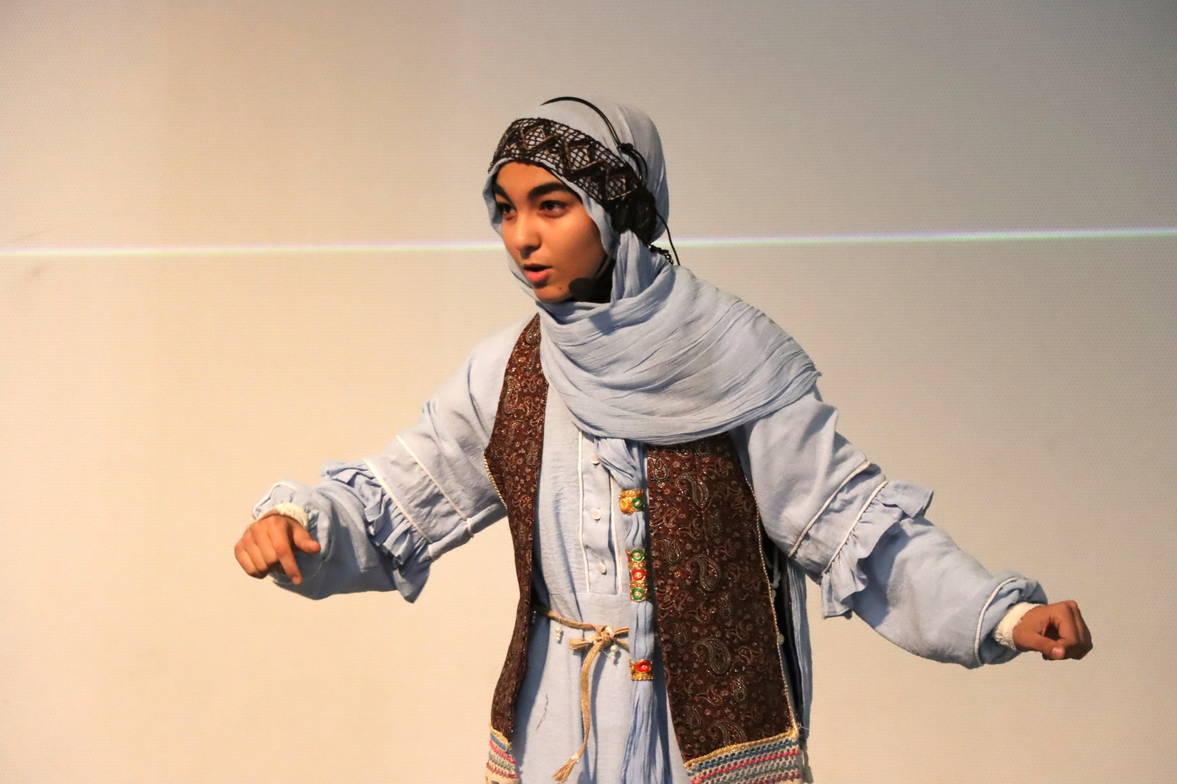 رقابت قصهگویان مرحله استانی جشنواره قصهگویی ادامه دارد