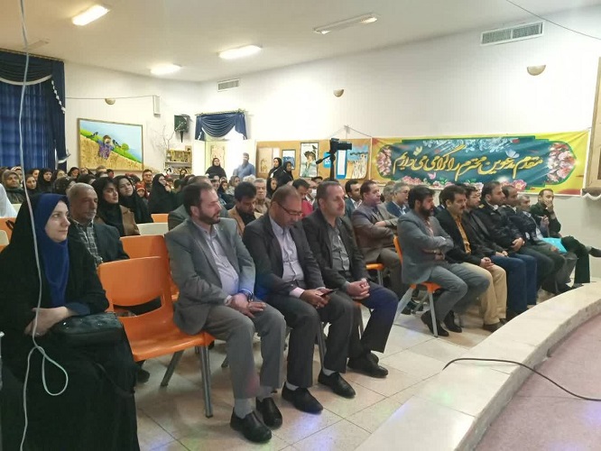 ویژه برنامه در مسیر رویش