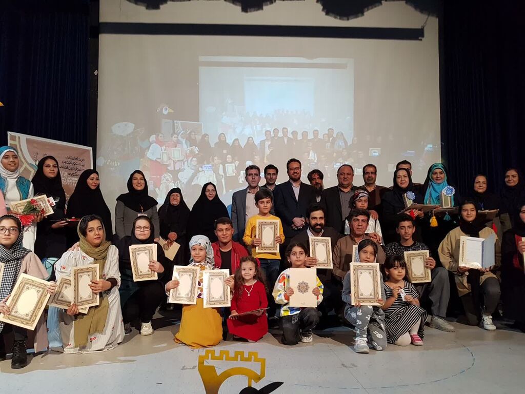 برگزیدگان مرحله استانی جشنواره قصهگویی کانون معرفی شدند