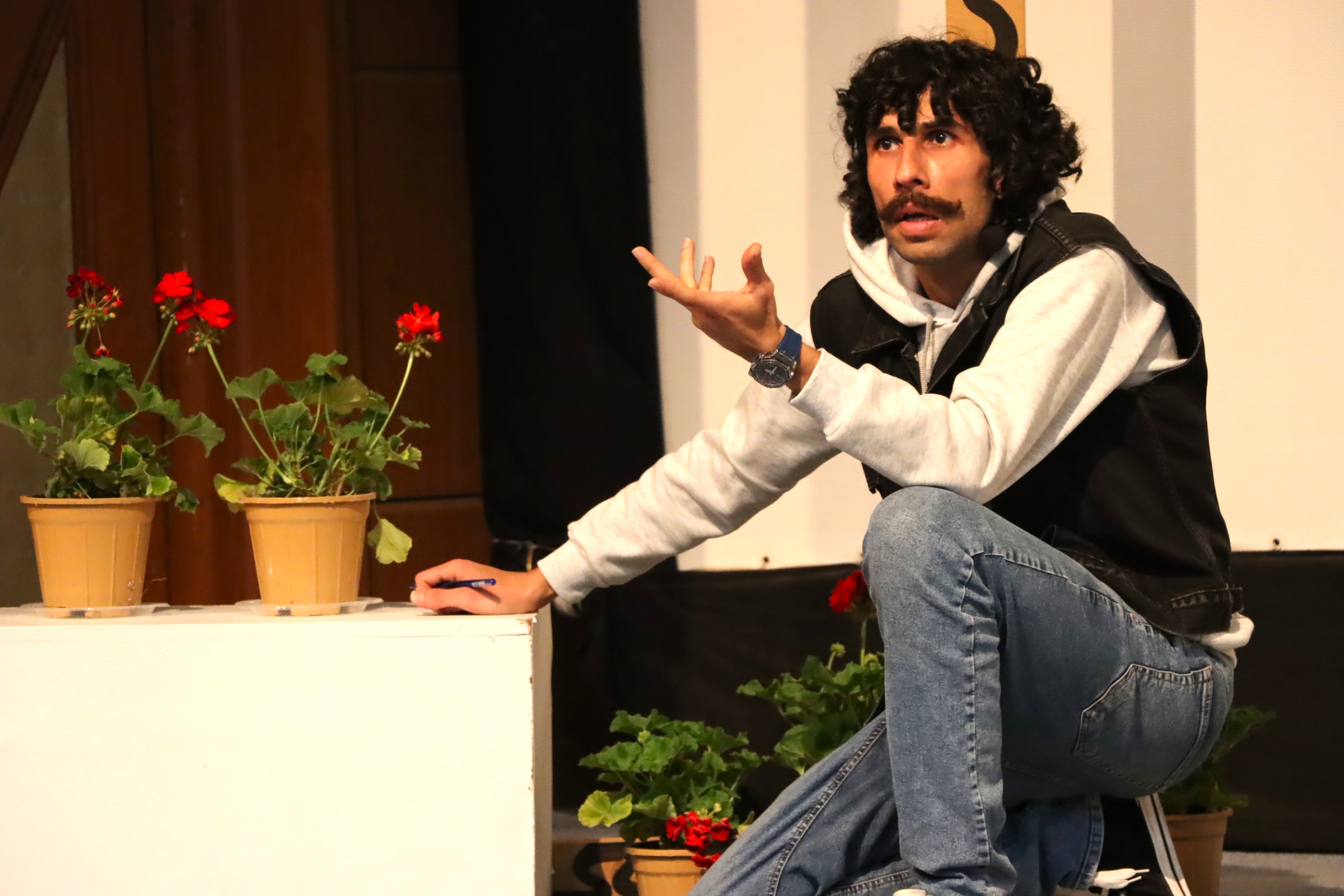 قصهگویان روایتگر صلح و دوستی شدند