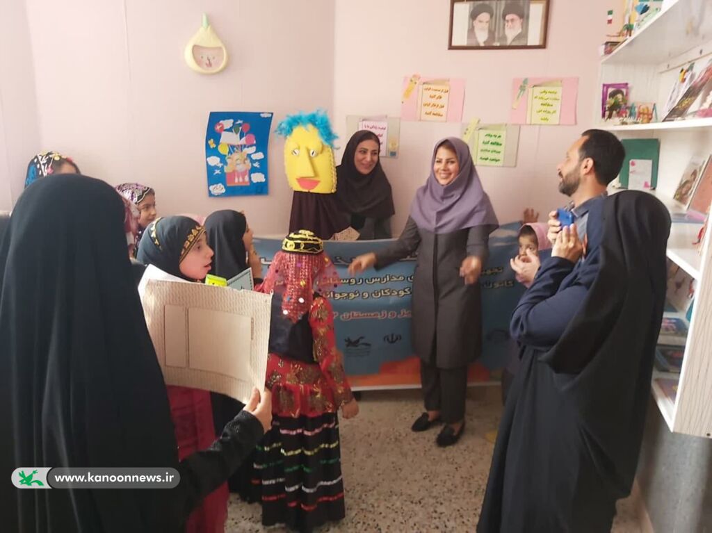 طرح «پیک کتاب، نذر کتاب» کتابخانه‌های سیار کانون خوزستان اجرا شد