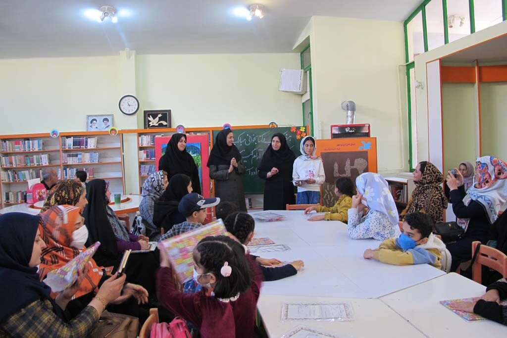 مراکز کانون البرز از اعضای کتابخوان تجلیل کردند