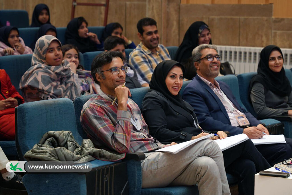 قصهگو قبل از اینکه قصه را تعریف کند باید ناگفتهها را بفهمد