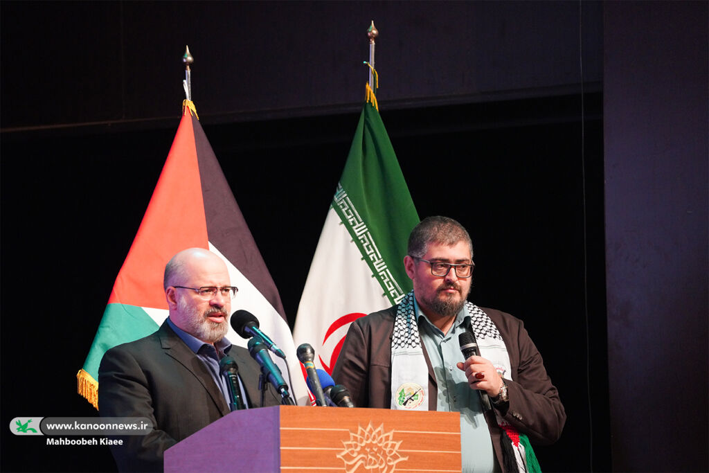 حامد علامتی: سلاح قلم را با خشاب کلمات پر کنید، دیگر وقت فوران کلمات است