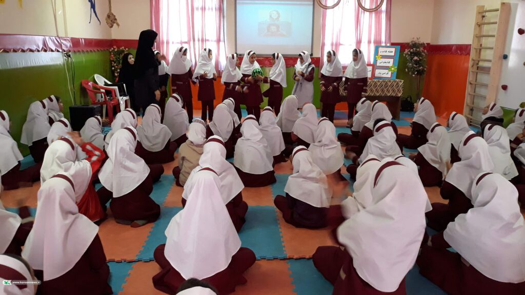 هفته کتاب و کتابخوانی در مرکز ابهر کانون زنجان