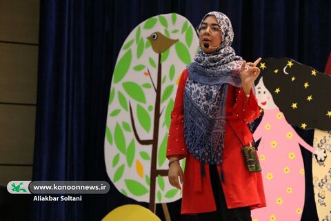دومین روز جشنواره قصهگویی در کرمان