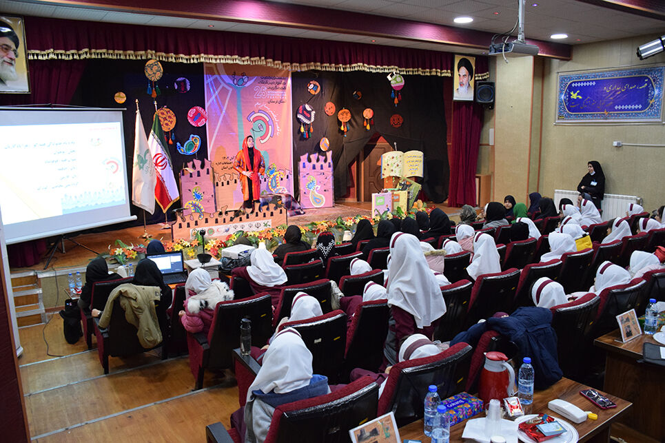 استقبال لرستانی های هنر دوست از جشنواره قصهگویی کانون