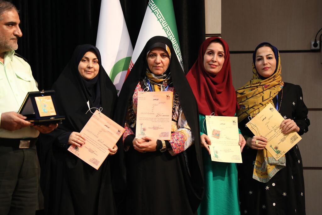 برگزیدگان مرحله استانی بیست و پنجمین جشنواره قصهگویی هرمزگان معرفی شدند