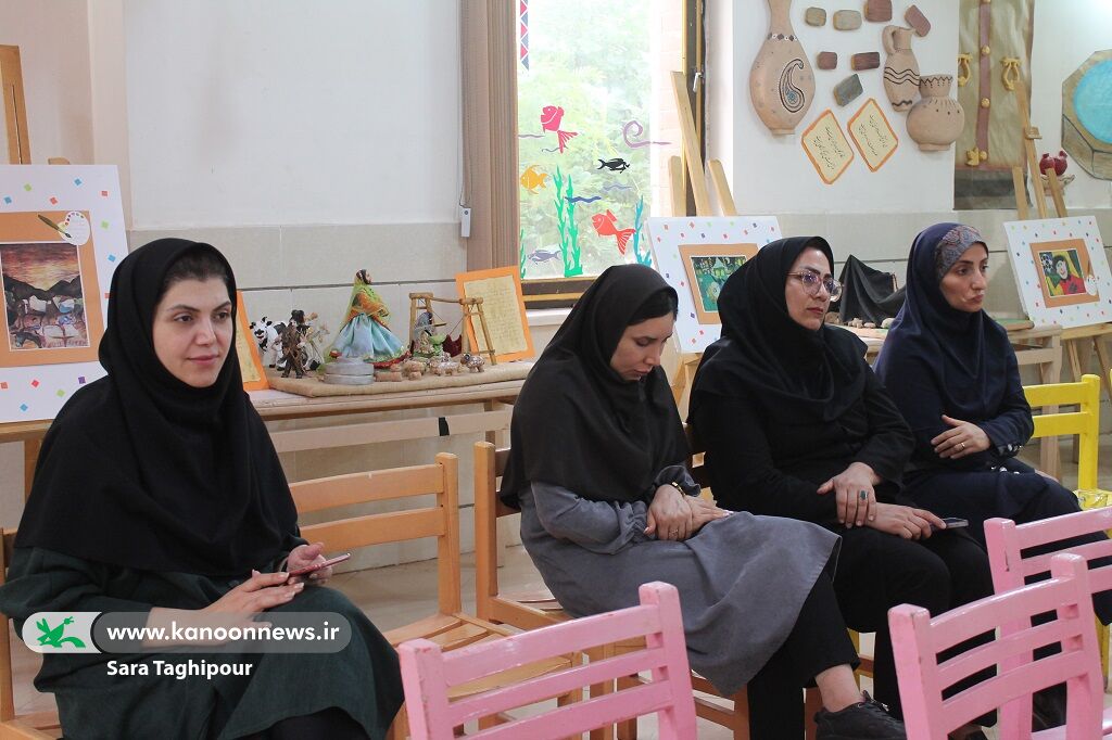 نشست آموزشی مرحله استانی بیست و پنجمین جشنواره بین‌المللی قصه‌گویی برگزار شد 