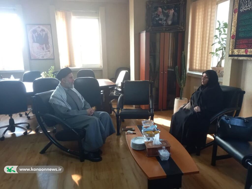 سرپرست کانون گلستان با رییس دانشگاه آزاد اسلامی گرگان دیدار و گفتگو کرد سرپرست کانون گلستان با رییس دانشگاه آزاد اسلامی استان دیدار و گفتگو کرد