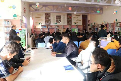 بازدید دانشجویان آموزش ابتدایی از مرکز اقلید