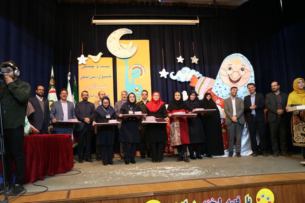 برگزیدگان مرحله آخر بخش استانی جشنواره قصهگویی کانون معرفی شدند