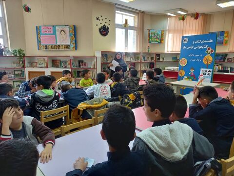 گزارش تصویری برنامه‌های بزرگداشت هفته کتاب در مراکز کانون آذربایجان شرقی - مرکز بستان‌آباد