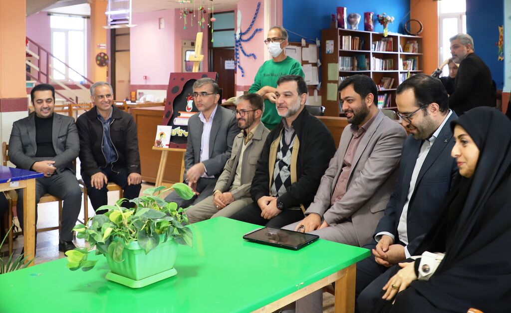 بازدید از مراکز، نمایشگاه کتاب و حضور در شورای فرهنگی