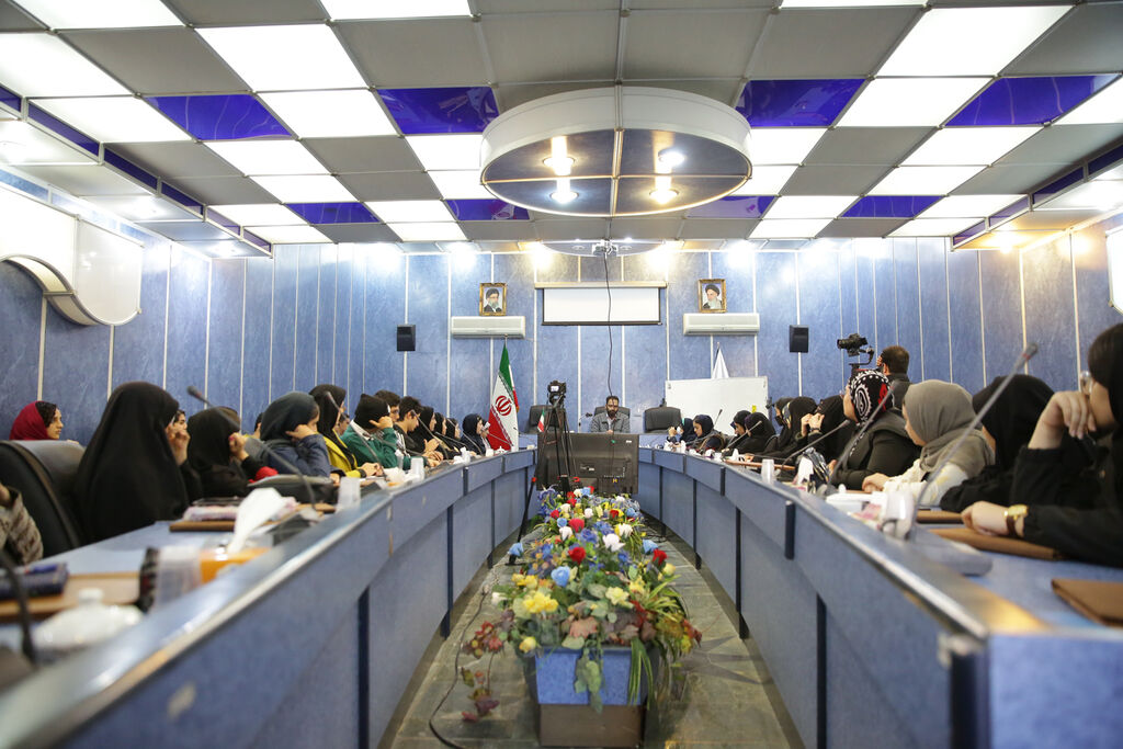 اردوی باشگاه رویش استعدادهای برتر ادبی نوجوان کشور (قاف)