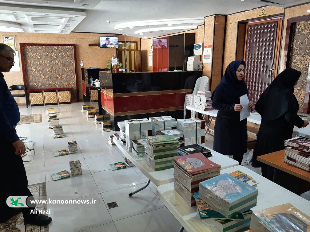 ۲۰۰۰ جلد کتاب در راه مراکز کانون استان بوشهر