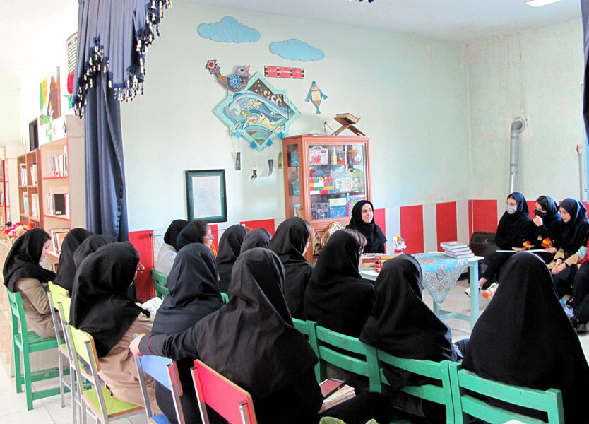 فعالیت‌های ویژه هفته کتاب و کتابخوانی در مراکز کانون استان اردبیل (۲)