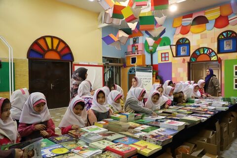 گزارش تصویری برگزاری دومین نمایشگاه تخصصس کتاب کودک و نوجوان به همت کانون استان قزوین