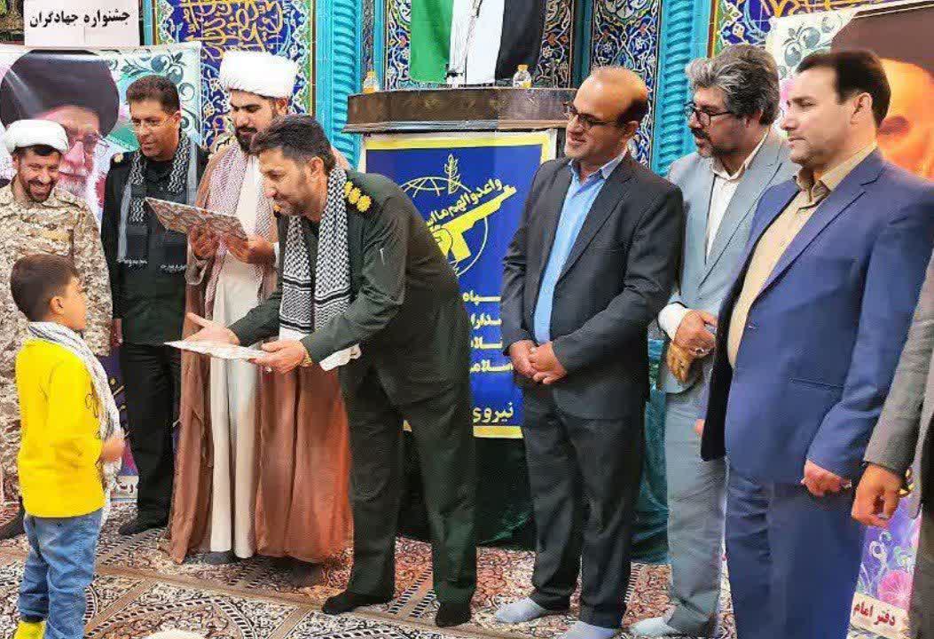 همایش بزرگ دختران حاجقاسم در دالاهو