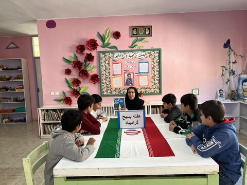 اجرای برنامه های فرهنگی و هنری در مراکز کانون استان