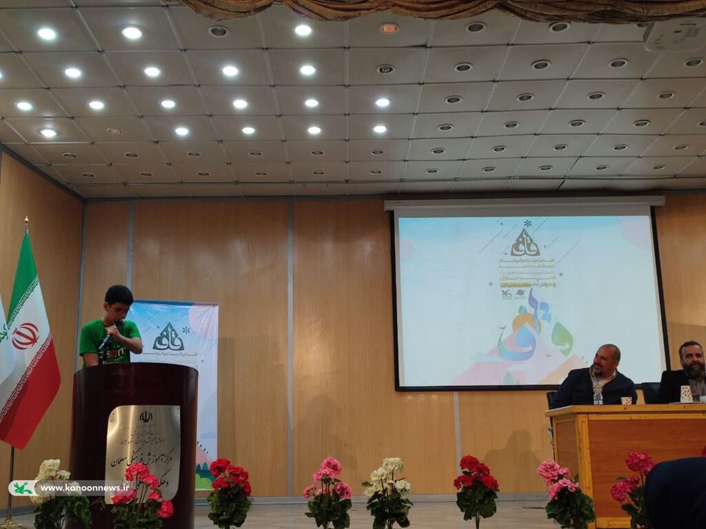 اعضای برتر ادبی قم بر قله قاف