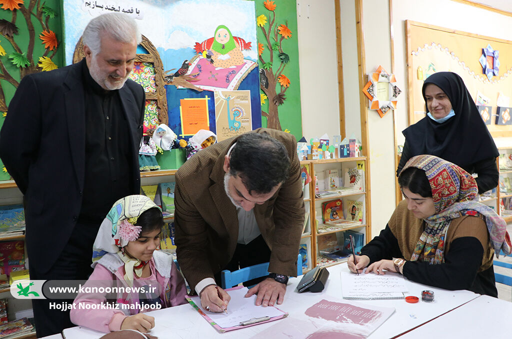 پیریزی بنیانهای تربیتی آیندهسازان در اولویت است/ درآمدزایی و شریکیابی فرهنگی مدنظر قرار گیرد