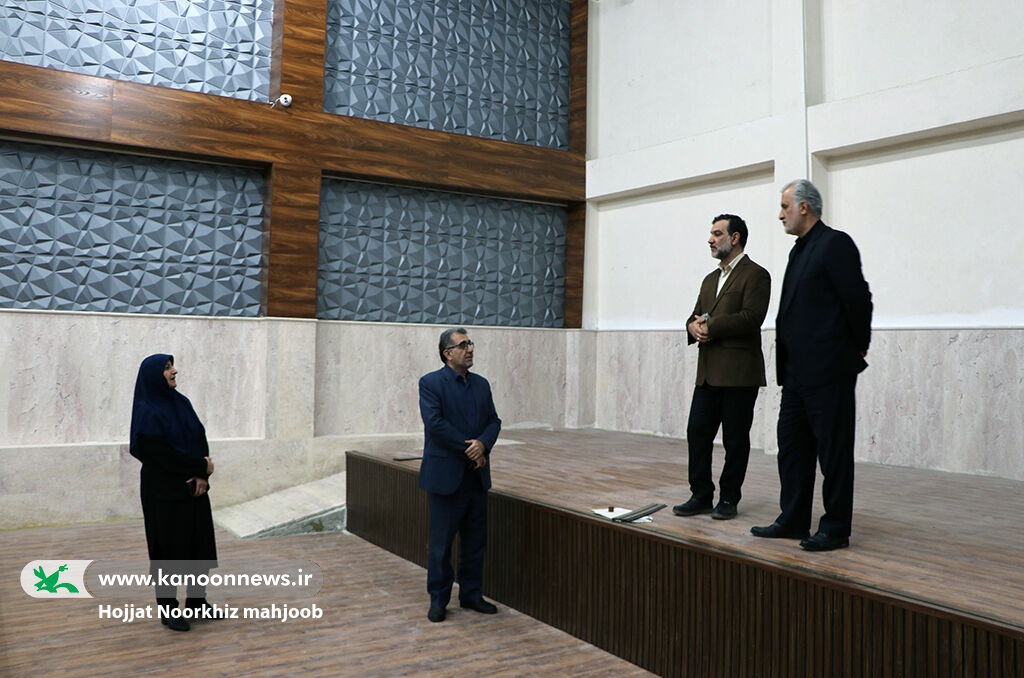 مربی و قصهگو هستم