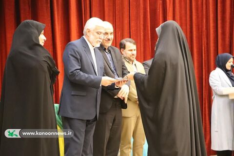 تقدیر از اعضای برگزیده کانون پرورش فکری با حضور استاندار گلستان