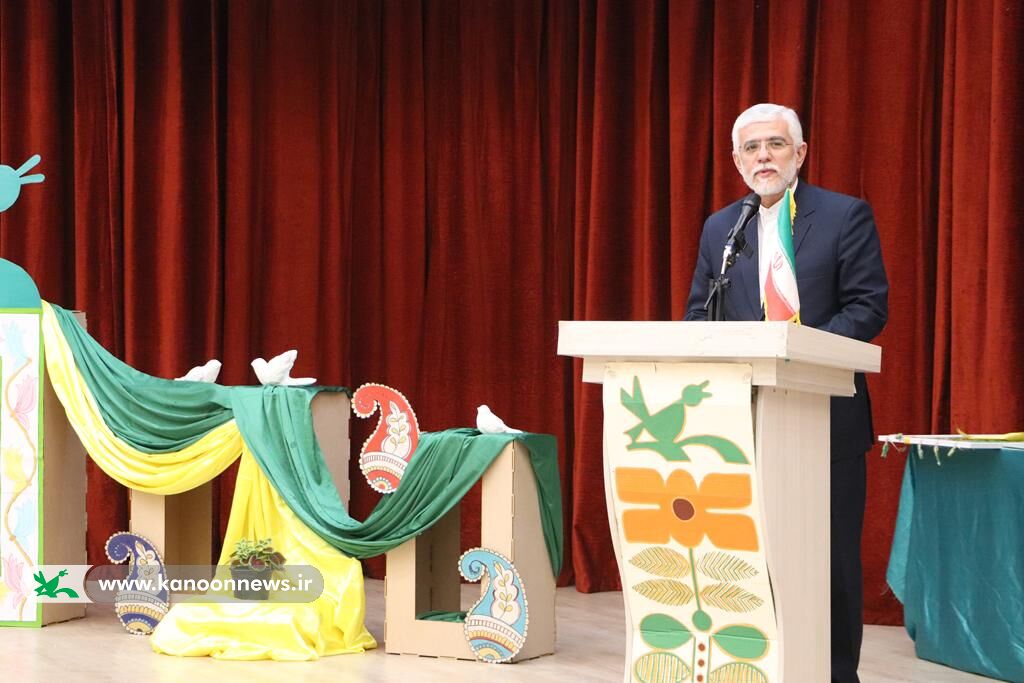 خرید ۱۳ دستگاه خودرو برای کانون پرورش فکری در سفر ریاست محترم جمهور