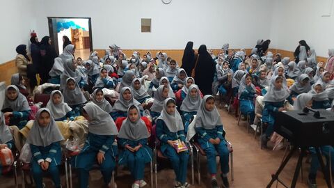کران همزمان فیلم سینمایی «بچه زرنگ» در مراکز(خوی، میاندوآب و تکاب) استان آذربایجان غربی