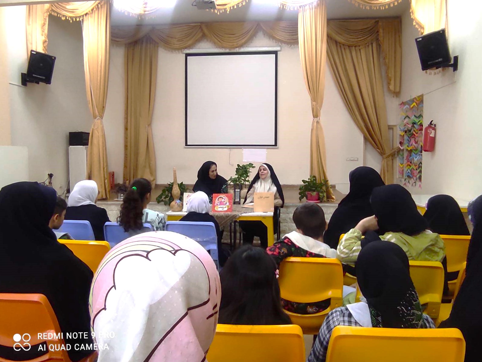 فرزانه رحمانی میهمان نقدستان ۲ شد