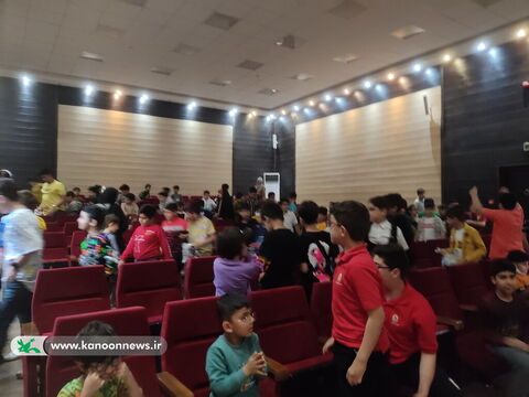 بچه زرنگ به مناطق محروم استان بوشهر رسید