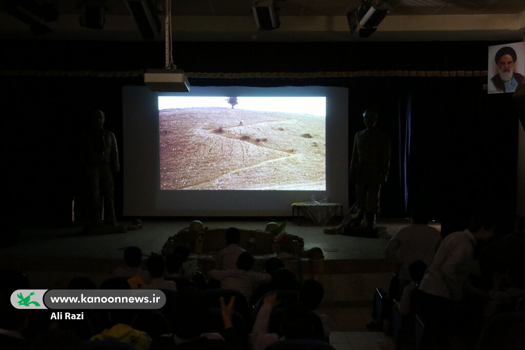 یادواره شهدای دانش آموز شهر در کانون پرورش فکری بوشهر برگزار شد