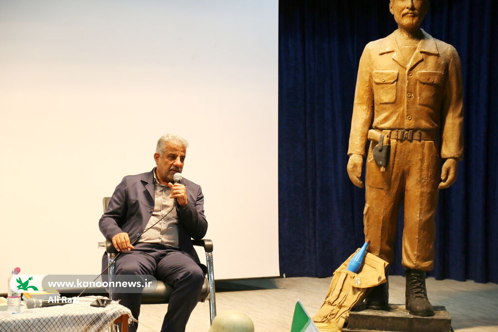 یادواره شهدای دانش آموز شهر در کانون پرورش فکری بوشهر برگزار شد