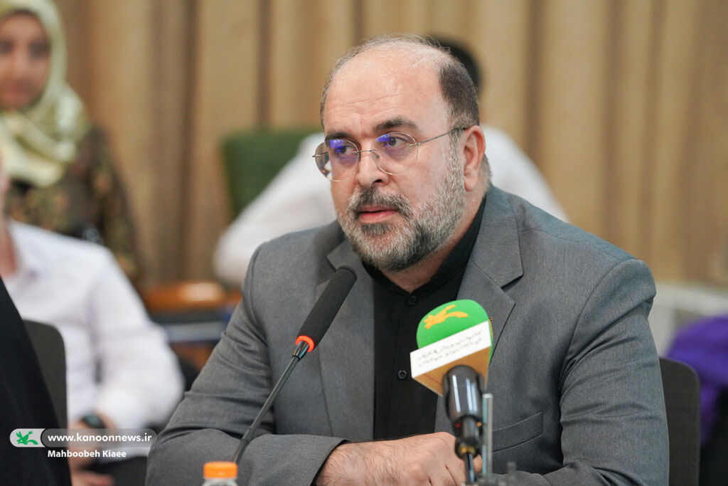 دیدار مدیر عامل کانون با خانوادهها و اعضای با نیازهای ویژه توجه به نیازهای جدید کودکان دارای معلولیت در دستور کار کانون