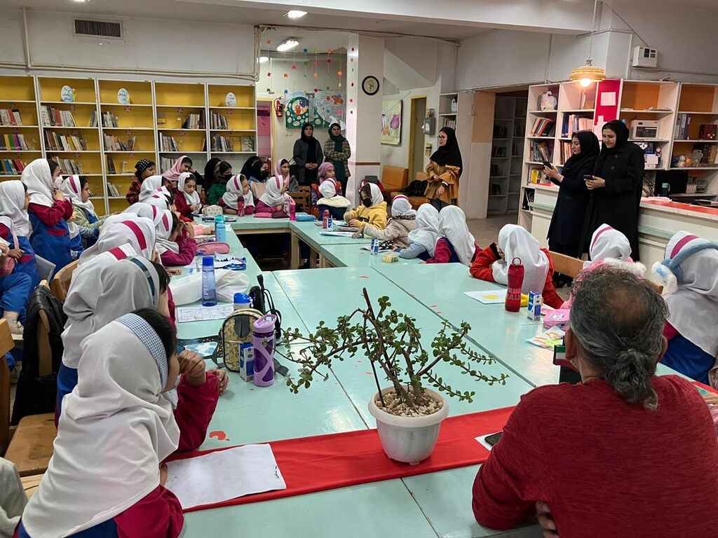 دیدار افشین سنگ چاپ با کودکان و نوجوانان مرکز یک بجنورد