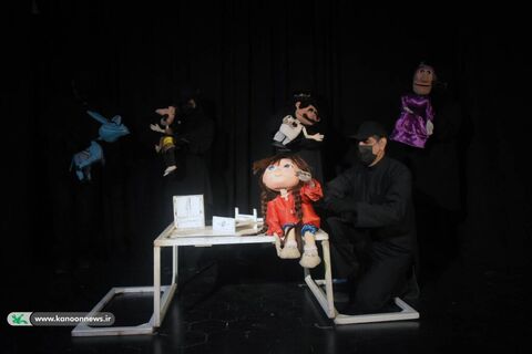 اجرای نمایش «دختر کوچولو» در مرکز تئاتر کانون