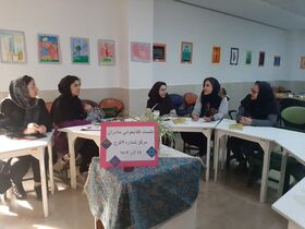 باشگاه کتابخوانی مادران در کانون البرز تشکیل شد