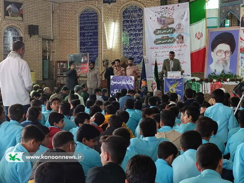 اعضا و مربیان کانون پرورش فکری شبانکاره به استقبال شهید گمنام رفتند