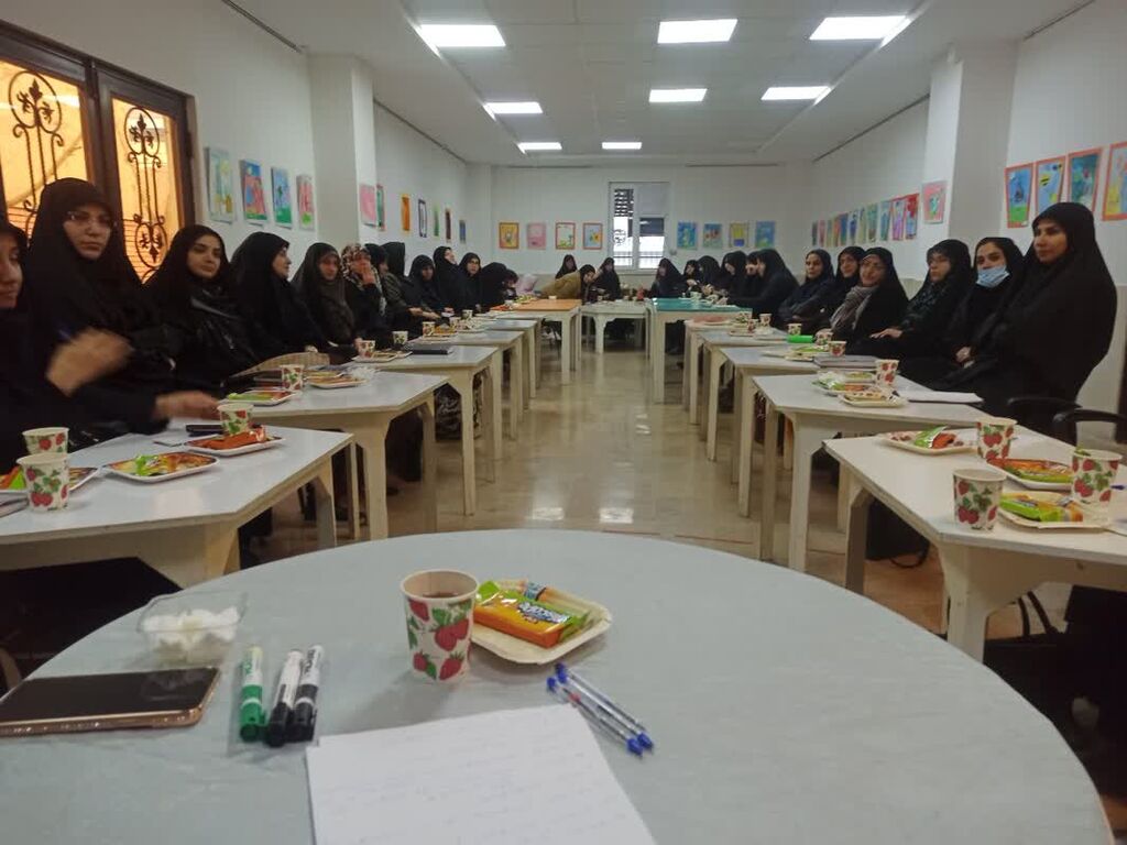 شبکهی «دختران موفق» در کرج تشکیل میشود