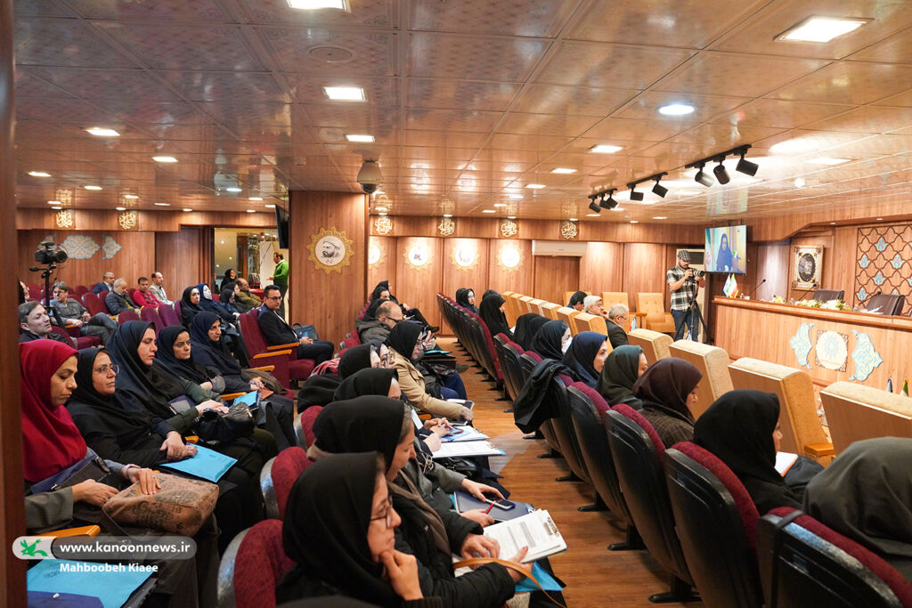 محصولات فرهنگی در انتقال حافظه بین نسلی نقش مهمی ایفا میکنند