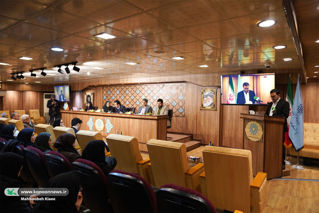 محصولات فرهنگی در انتقال حافظه بین نسلی نقش مهمی ایفا میکنند