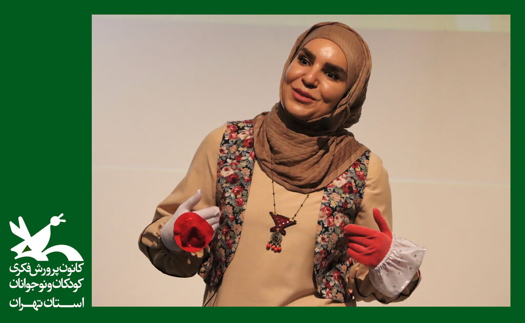 image-20231218112519-1.jpeg زینب علوی نماینده کانون استان تهران در مرحله پایانی جشنواره قصهگویی کانون